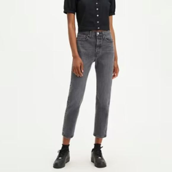 Levi’s Wedgie Straight Fit High Rise Button Fly in Break a Leg Grey Size 24 x 26 - Picture 1 of 11